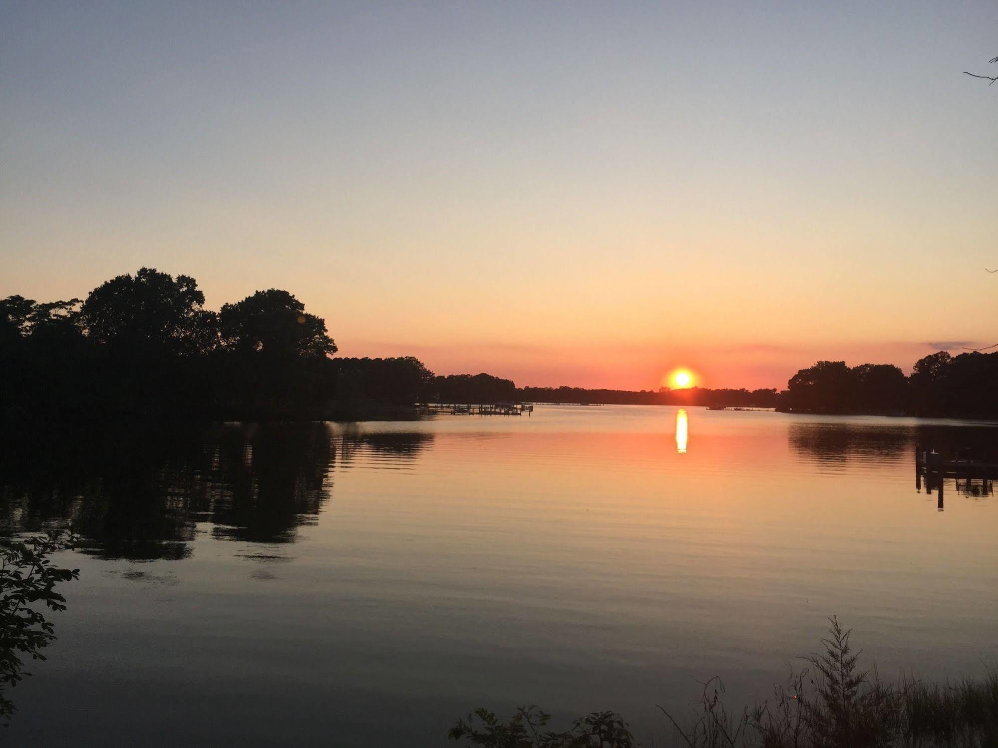 Miles River Guest House Easton Buitenkant foto